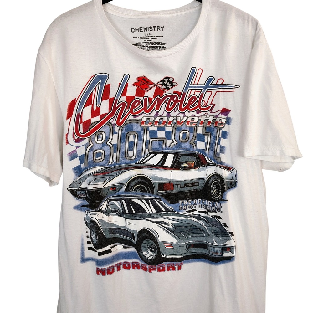 y2K Chemistry Chevrolet Corvette 80-81 Motorsport Graphic T-Shirt White Large‎